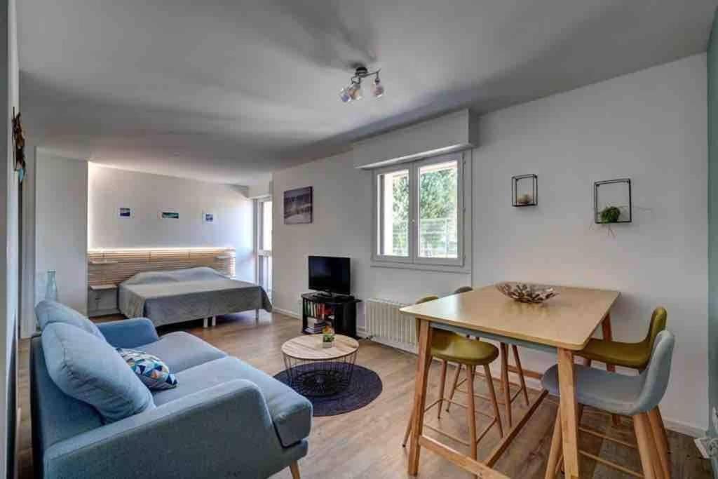 Le Studio 35 - Charme, Parking & Proche Lac Annecy Eksteriør billede